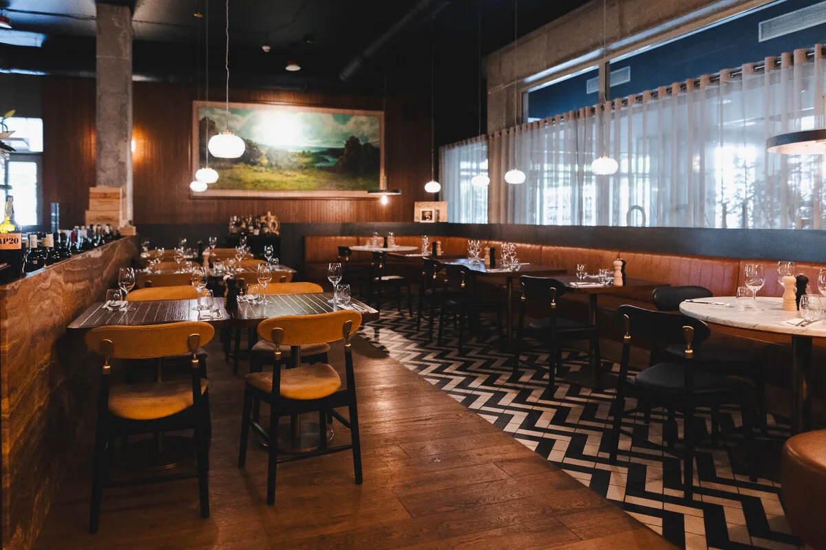 Crudo Grill & Raw Bar — Premium-Grill, Sopot · Gdynia